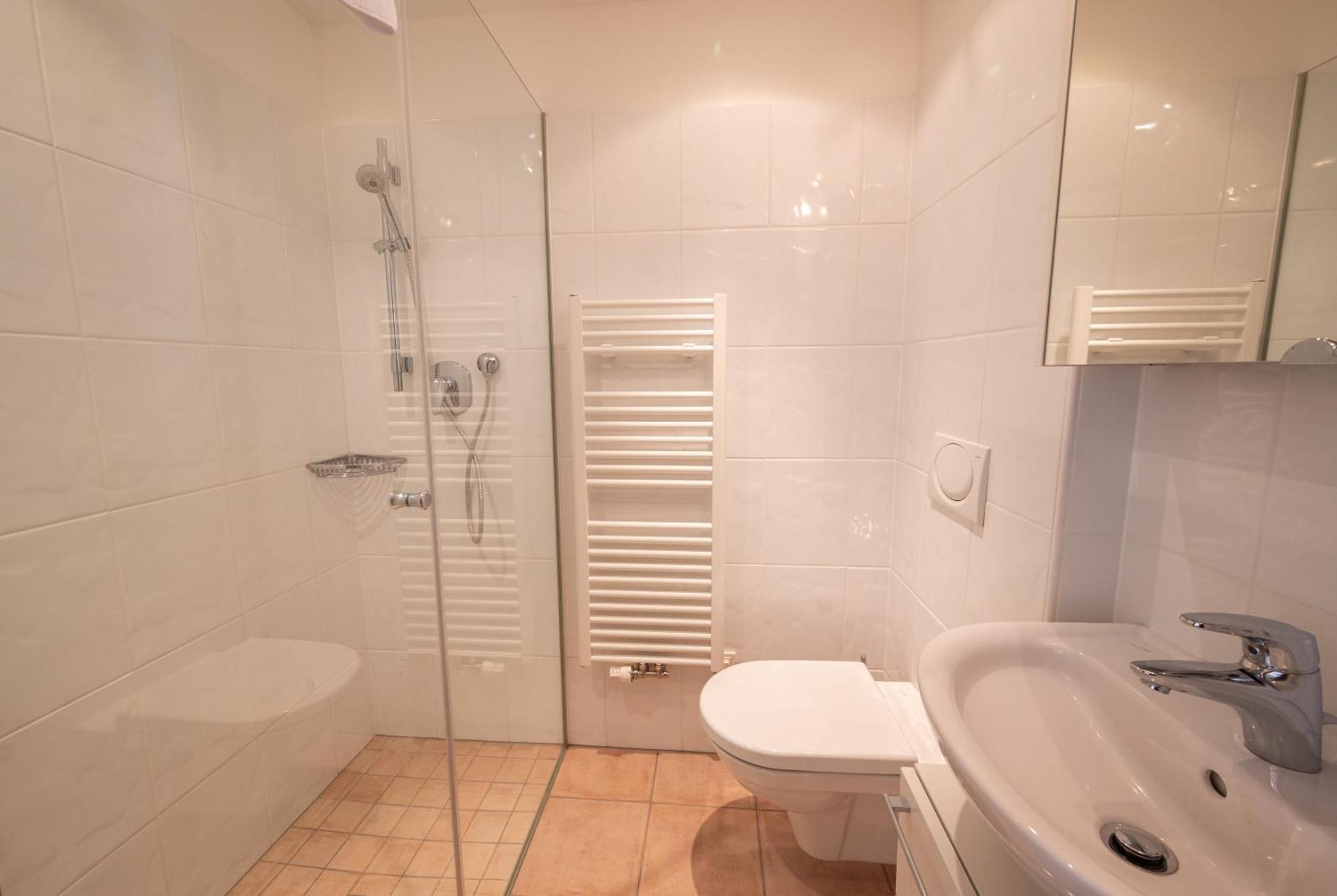 Finest Lakeside Villa Zell Am See By All In One Apartments Erlberg Eksteriør bilde